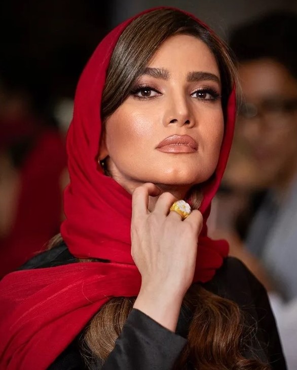 متین ستوده
