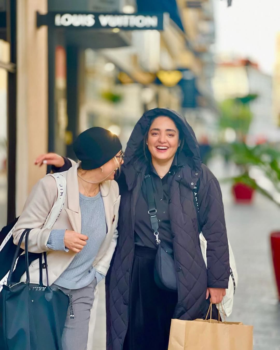 نرگس محمدی