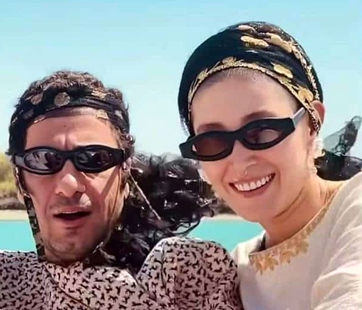 پوشش گشاد و متفاوت فرشته حسینی
