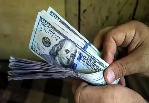ریزش قابل توجه قیمت دلار آزاد و یورو صبح سه‌شنبه ۲۲ مهر ۱۴۰۴ | واکنش قیمت دلار به اظهارات ضدایرانی ترامپ