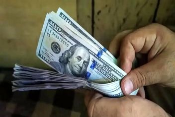 قیمت دلار آزاد و یورو صبح امروز سه‌شنبه ۲۲ مهر ۱۴۰۴ | واکنش قیمت دلار به اظهارات ضدایرانی ترامپ
