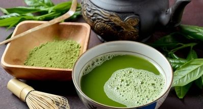 چای ماچا یا قهوه؟ کدام انرژی‌بخش‌تر و سالم‌تر است؟