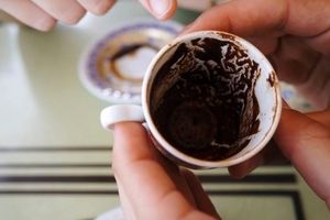 فال قهوه امروز ۲۵ شهریور ۱۴۰۴ | راز عجیب آینده متولدین همه ماه‌ها فاش شد!