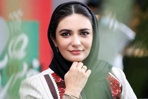 لباس گرانقیمت لیندا کیانی در جشن تولدش | بازیگر معروف در مهمانی لاکچری لیندا کیانی+عکس